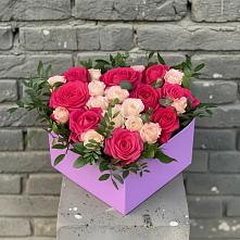 Цветочная композиция из Розы в коробке #REPLACE_PRED# Советском Республика Дагестан