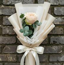 Букет цветов из:  Розы в Советском Республика Дагестан