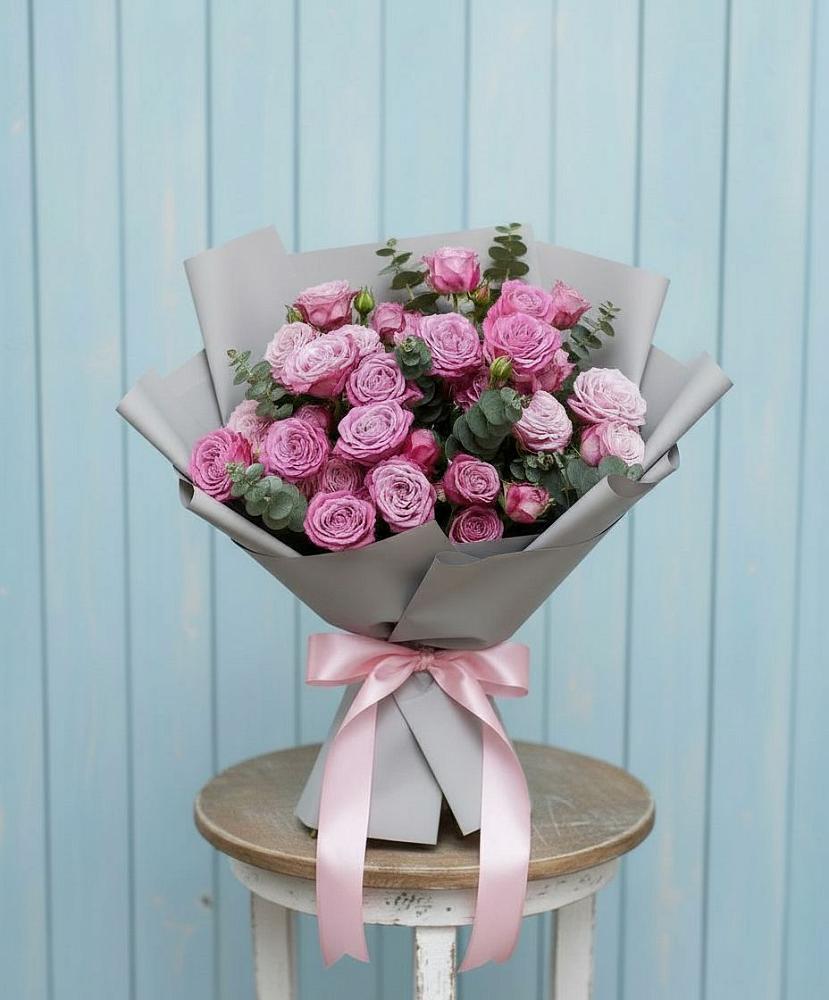 Букет цветов из: Розы в Советском Республика Дагестан