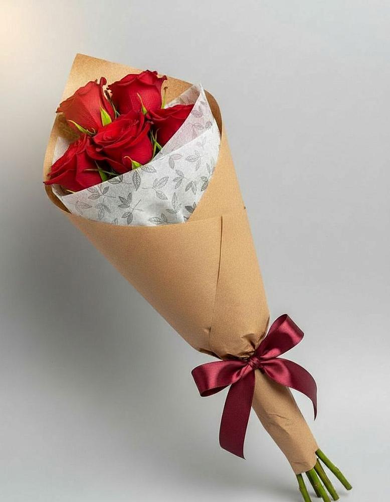 Букет цветов из: Розы в Советском Республика Дагестан