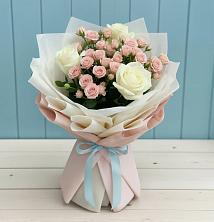 Букет цветов из:  Розы в Советском Республика Дагестан