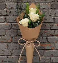 Букет цветов из:  Розы в Советском Республика Дагестан