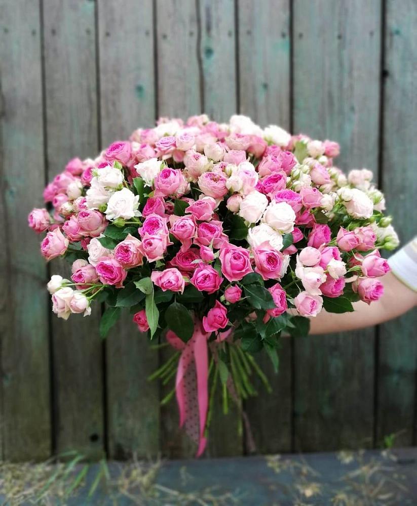 Букет Розовые кустовые розы Натали и Лав Лидия в Советском Республика Дагестан