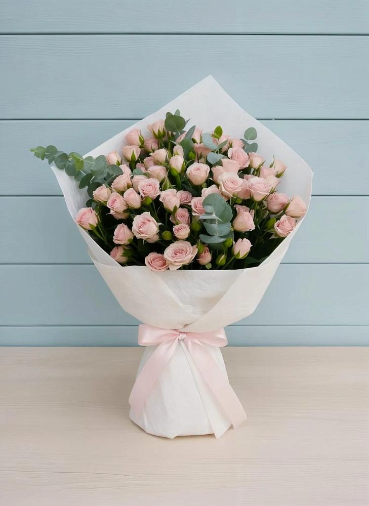 Букет цветов из: Розы в Советском Республика Дагестан