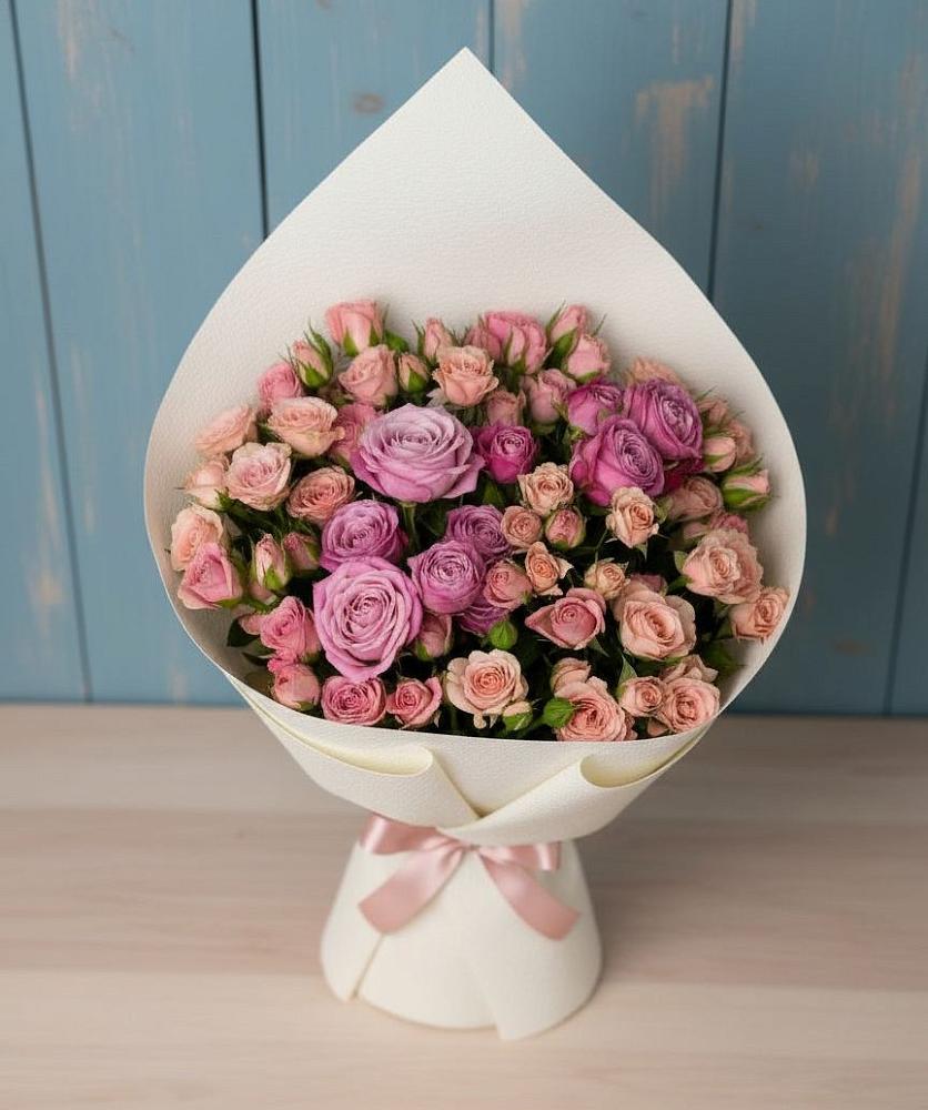 Букет цветов из: Розы в Советском Республика Дагестан