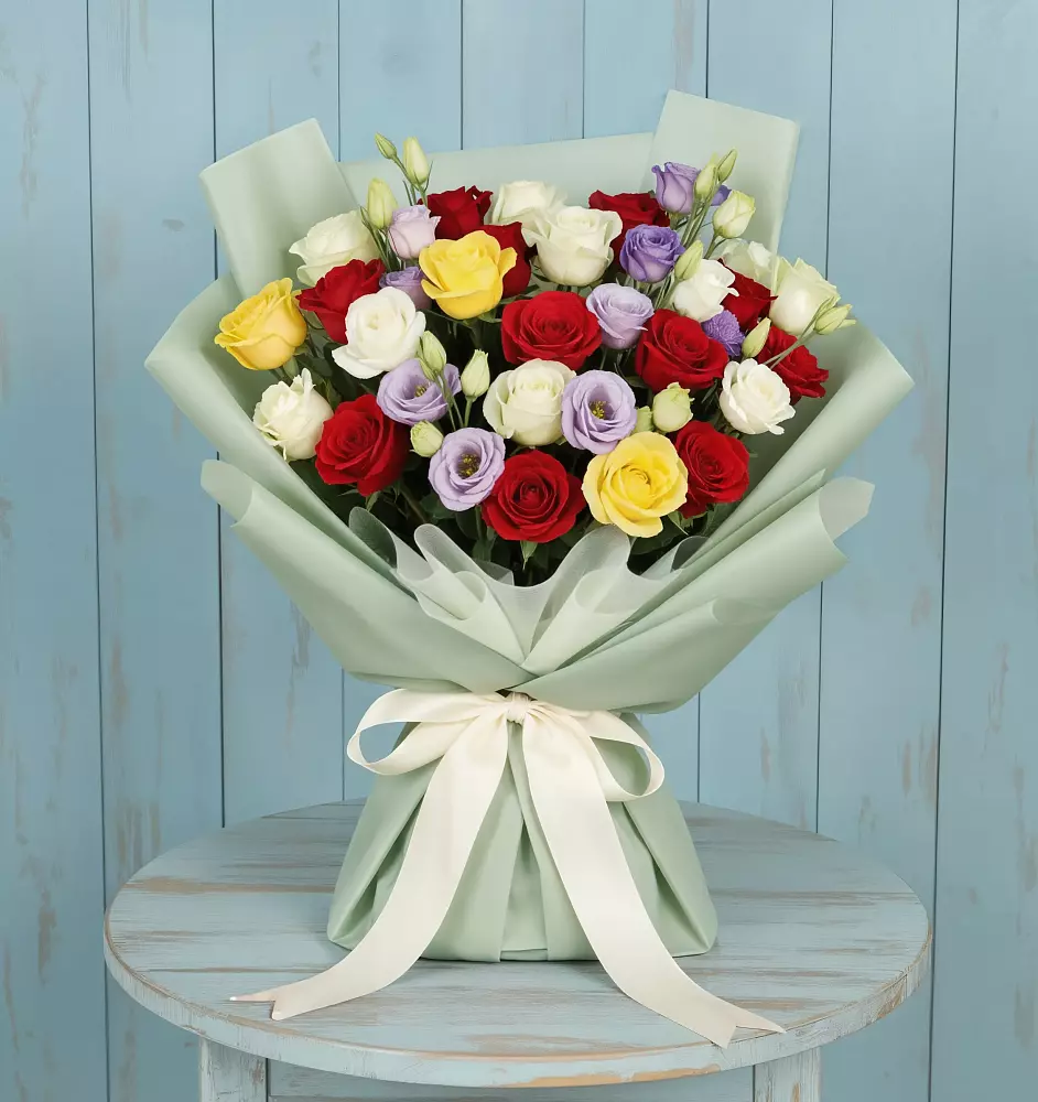 Букет цветов из: Розы в Советском Республика Дагестан