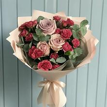 Букет цветов из:  Гвоздики и Розы #REPLACE_PRED# Советском Республика Дагестан
