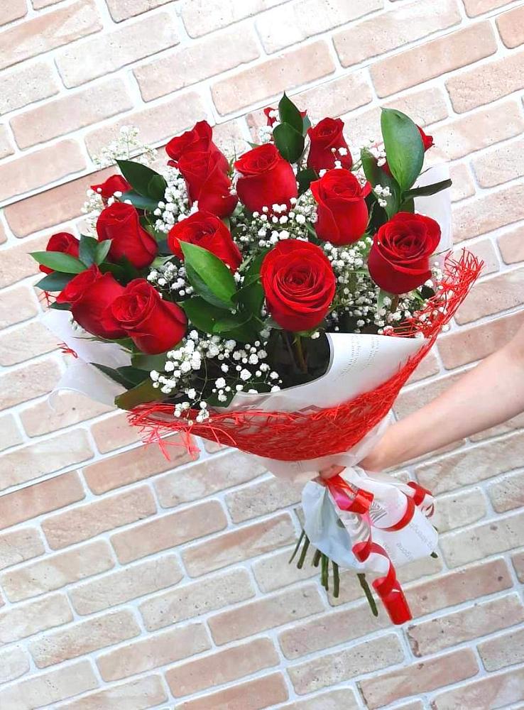 Букет цветов из: Розы в Советском Республика Дагестан