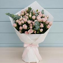 Букет цветов из:  Розы в Советском Республика Дагестан