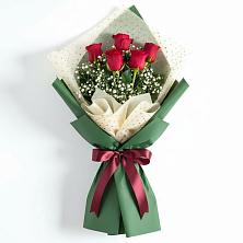 Букет цветов из:  Розы в Советском Республика Дагестан