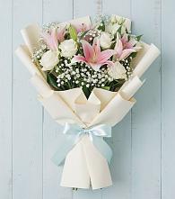 Букет цветов из:  Лилии в Советском Республика Дагестан