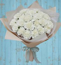 Букет цветов из:  Гвоздики в Советском Республика Дагестан