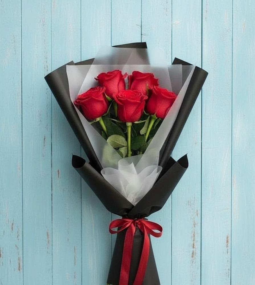 Букет цветов из: Розы в Советском Республика Дагестан