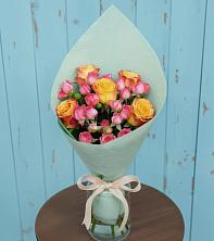 Букет цветов из:  Розы в Советском Республика Дагестан