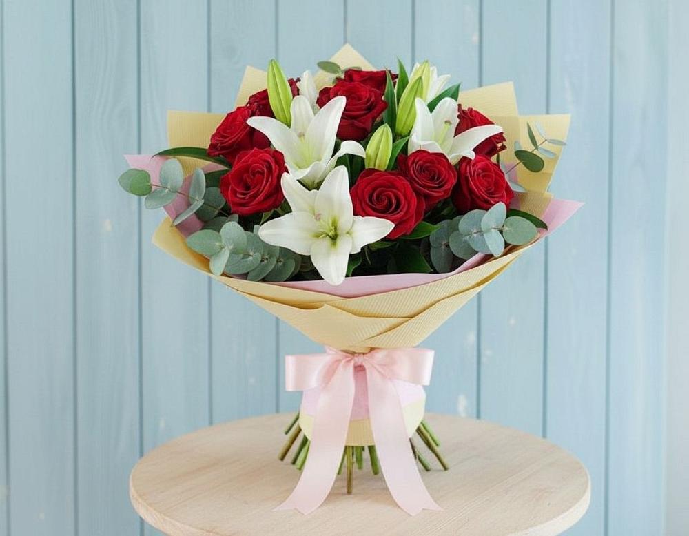 Букет цветов из: Лилии и Розы в Советском Республика Дагестан