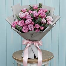 Букет цветов из:  Розы в Советском Республика Дагестан